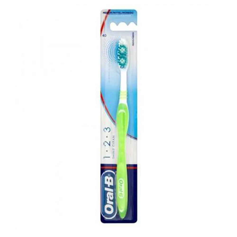 Oral B Periuta Dinti Shiny Clean 40 Med