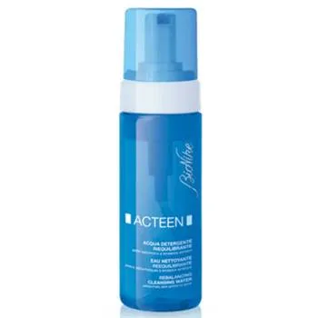 Apa de curatare reechilibranta Aknet, 150ml, Bionike