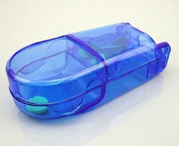 Separator medicamente cu dispozitiv de taiere