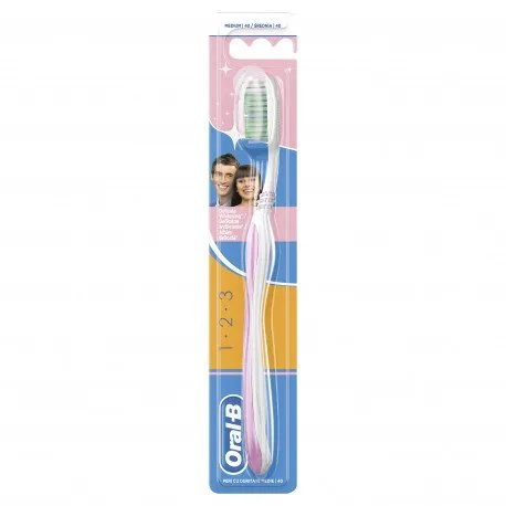 Oral B 3Effect Delicate White 40 medium